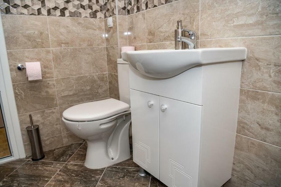 Apartment Vazrozhdenska Велико Търново Екстериор снимка