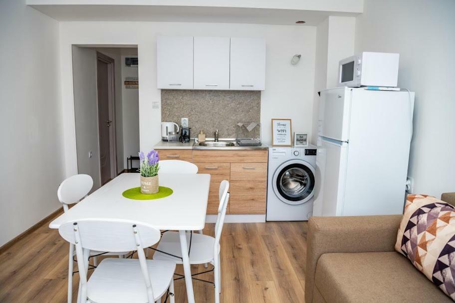 Apartment Vazrozhdenska Велико Търново Екстериор снимка